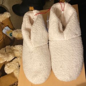 Women’s winter dluxe by dear foams indoor loafers for a warm feet cream